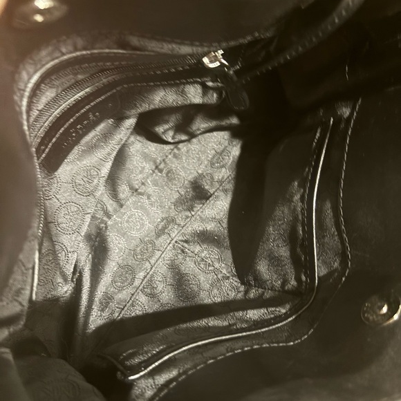 *** Make an Offer!!
Michael Kors Hamilton black bag - Picture 6 of 6